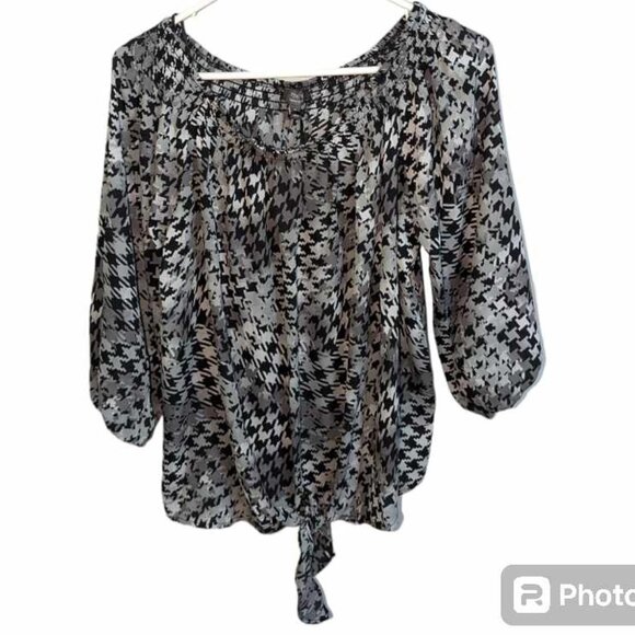 NINETY CLOTHING CO women's blouse knot black gray pattern size Medium w-011 - Picture 1 of 8